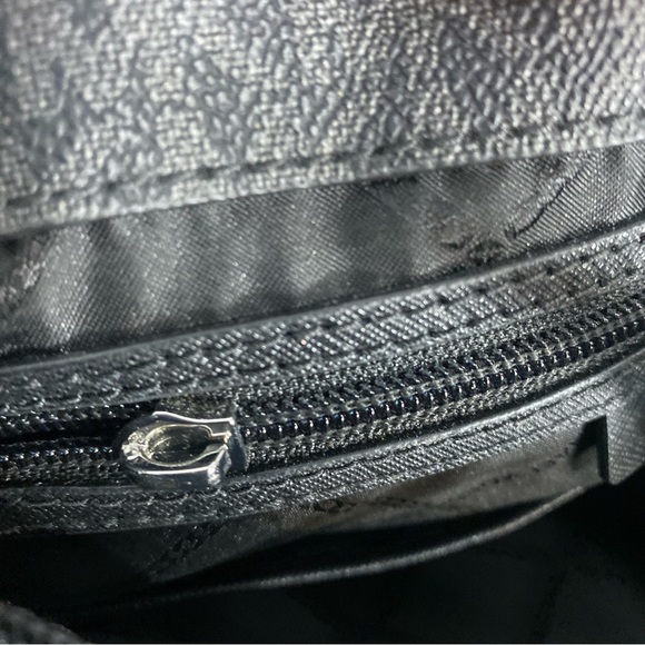 MICHAEL KORS Jet Set Medium Logo Pocket Tote Bag Black - Picture 13 of 16